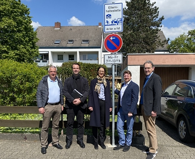 Elterntaxi bild